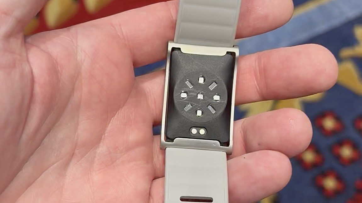 Luna Band fitness tracker close-up at CES 2026