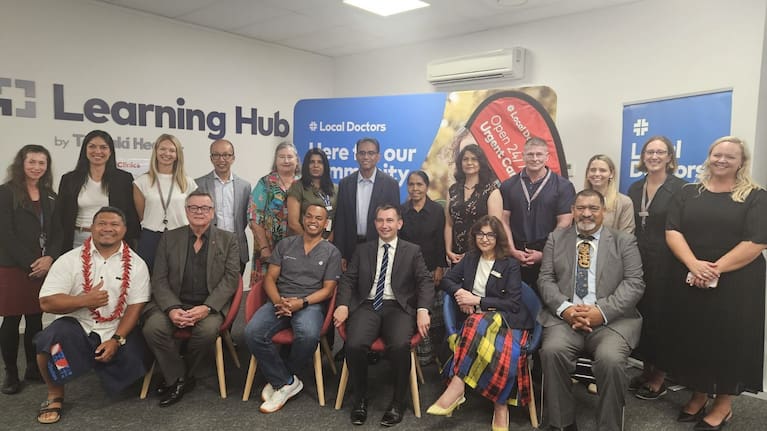 Health Minister Simeon Brown with Local Doctors Ōtara clinicians, staff and health leaders at the opening of the clinic’s first-ever 24-hour urgent care service. (Source: PMN News / Taelegalolo'u Mary Afemata)
