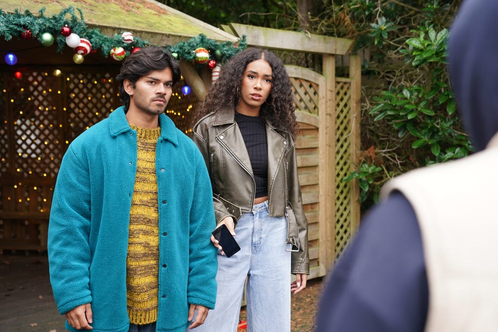 dillon ray and vicky grant in hollyoaks