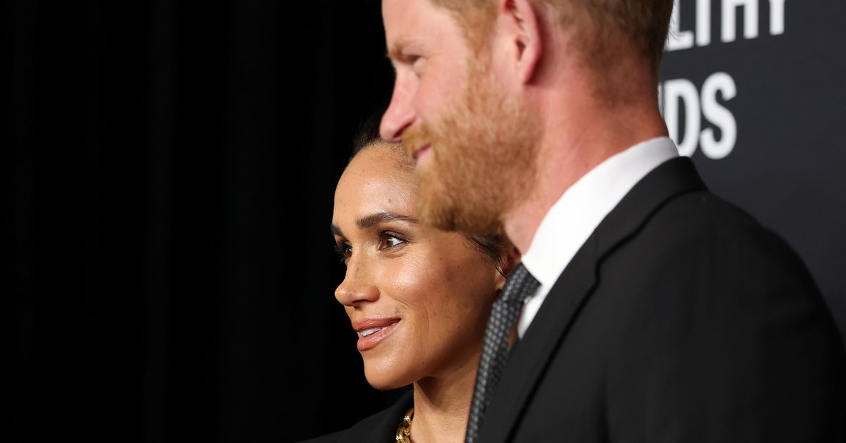 Prince Harry and Meghan Markle return to crisis PR firm following 11th staff departure