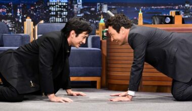 Heated Rivalry: Horny clips of Hudson Williams on Tonight Show