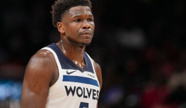 Anthony Edwards leaves bench after Timberwolves pull starters