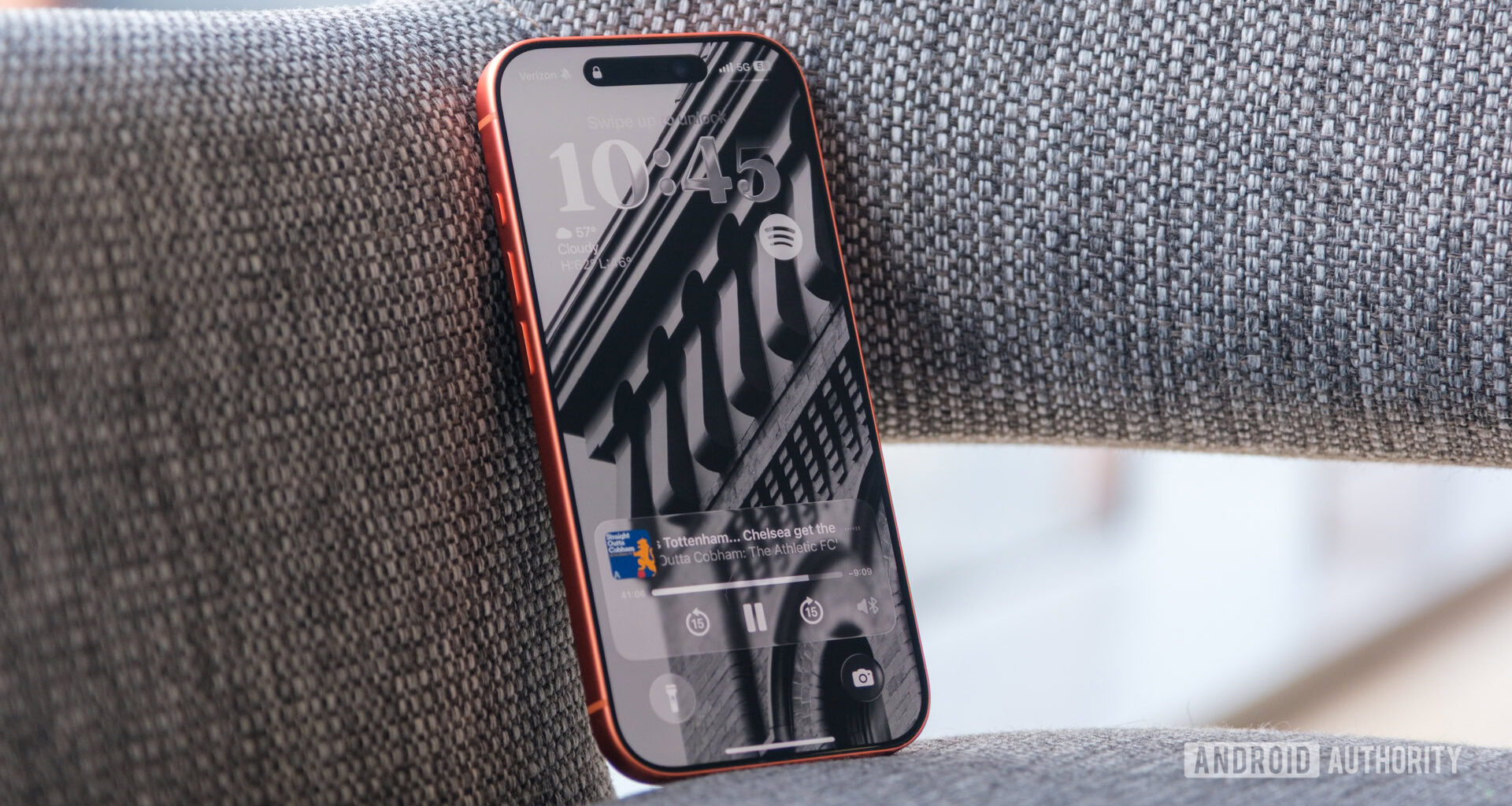 iPhone 17 Pro ios 26 lock screen