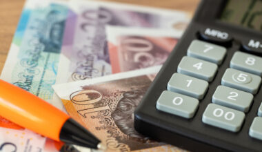 british pounds, calculator and money file, financial settlements, household budget, taxes, british currency exchange rate, financial analysis, economic and business concept uk