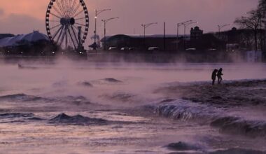 More than half the US threatened by massive winter storm