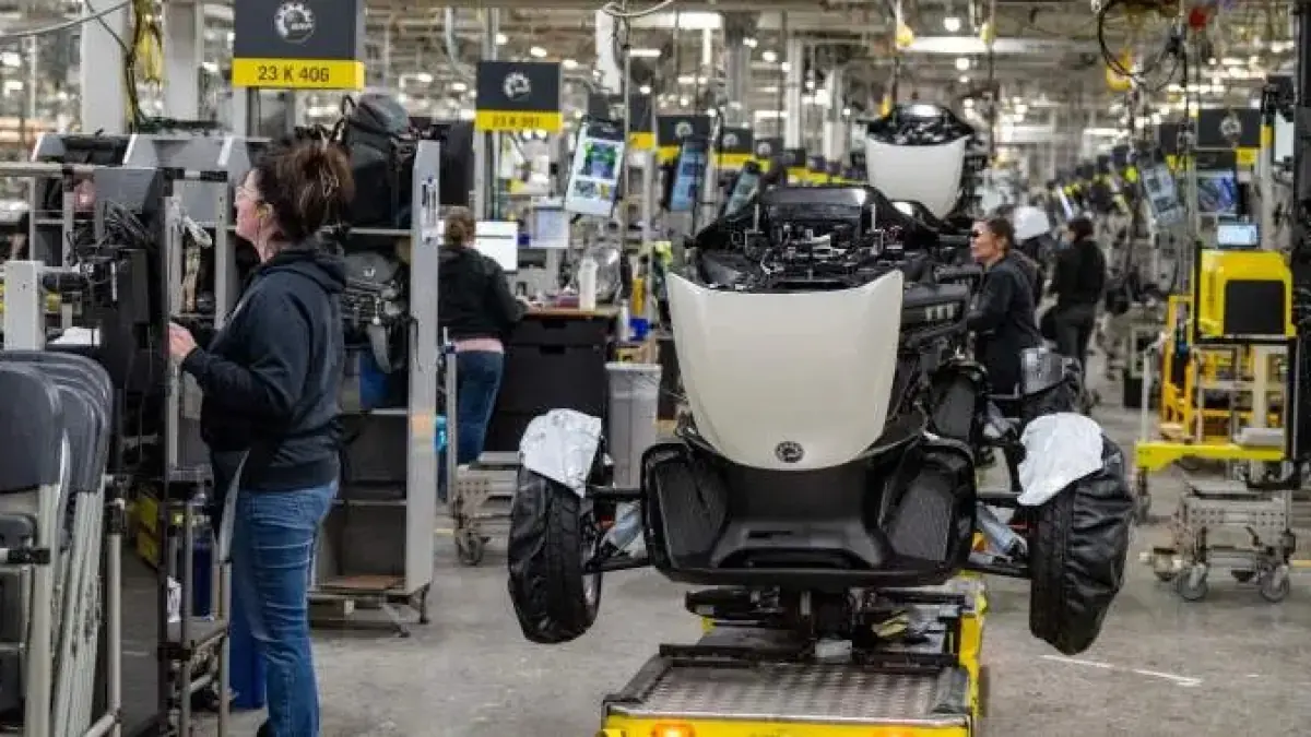 Canada’s Latest GDP Report Shows Zero Growth, Says StatCan