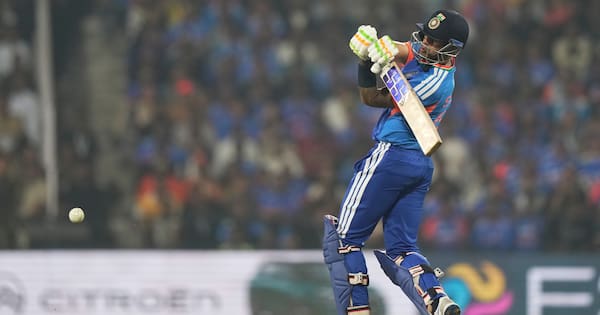 India crush Black Caps by seven wickets to seal 2-0 T20I lead