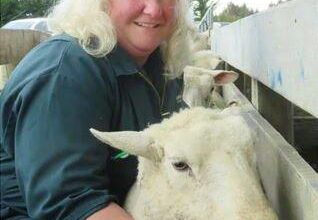 Community pays tribute to 'true Southern girl'