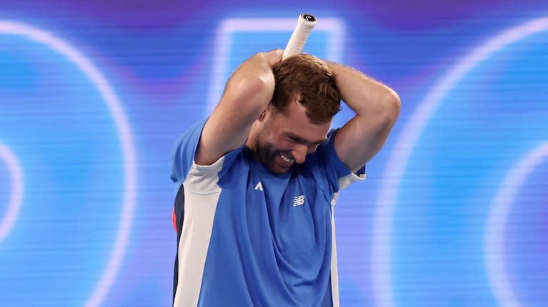 Jordan Smith celebrates after winning.