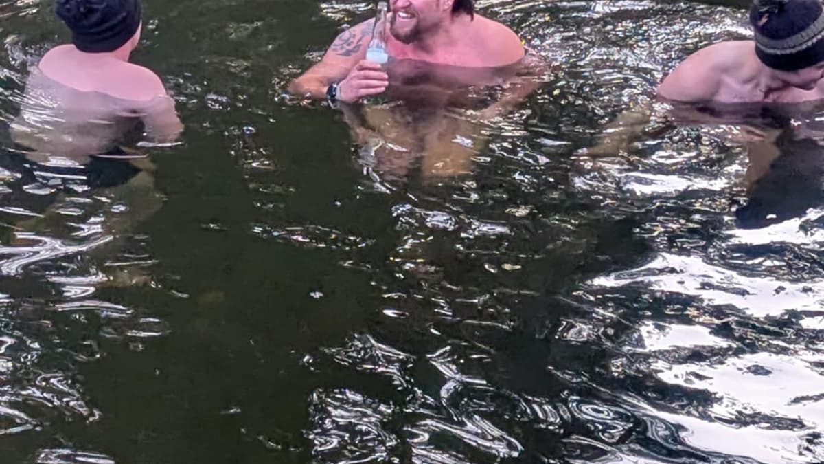 Kirk Michael man takes on icy challenge to raise awareness for mental health