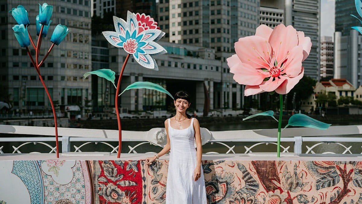 Singapore artist creates large-scale botanical sculptures at Gardens by the Bay and iconic landmarks