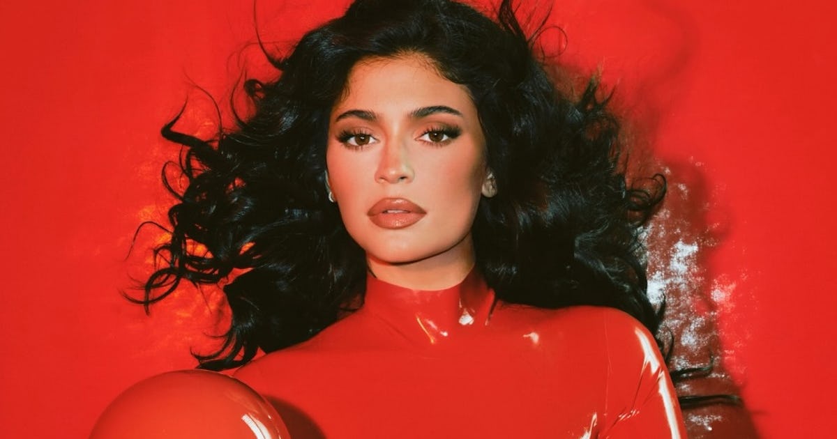 Kylie Jenner Cosplayed As Britney Spears In Her New Cosmic Intense Ad