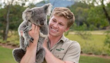 Robert Irwin celebrates ‘DWTS' trophy with his Zoo animals
