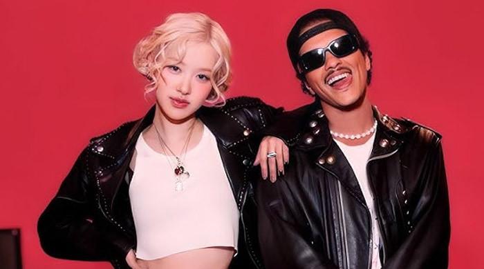 Blackpink Rose reacts to Bruno Mars solo single 'I Just Might'