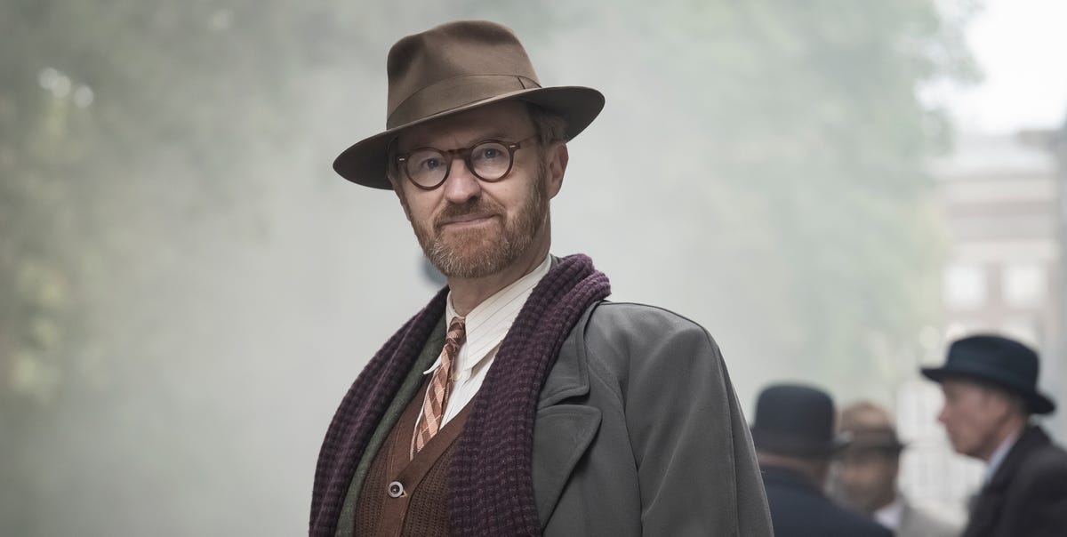 Hit '40s-set detective drama with Jason Watkins gets first look at season 2 and new cast