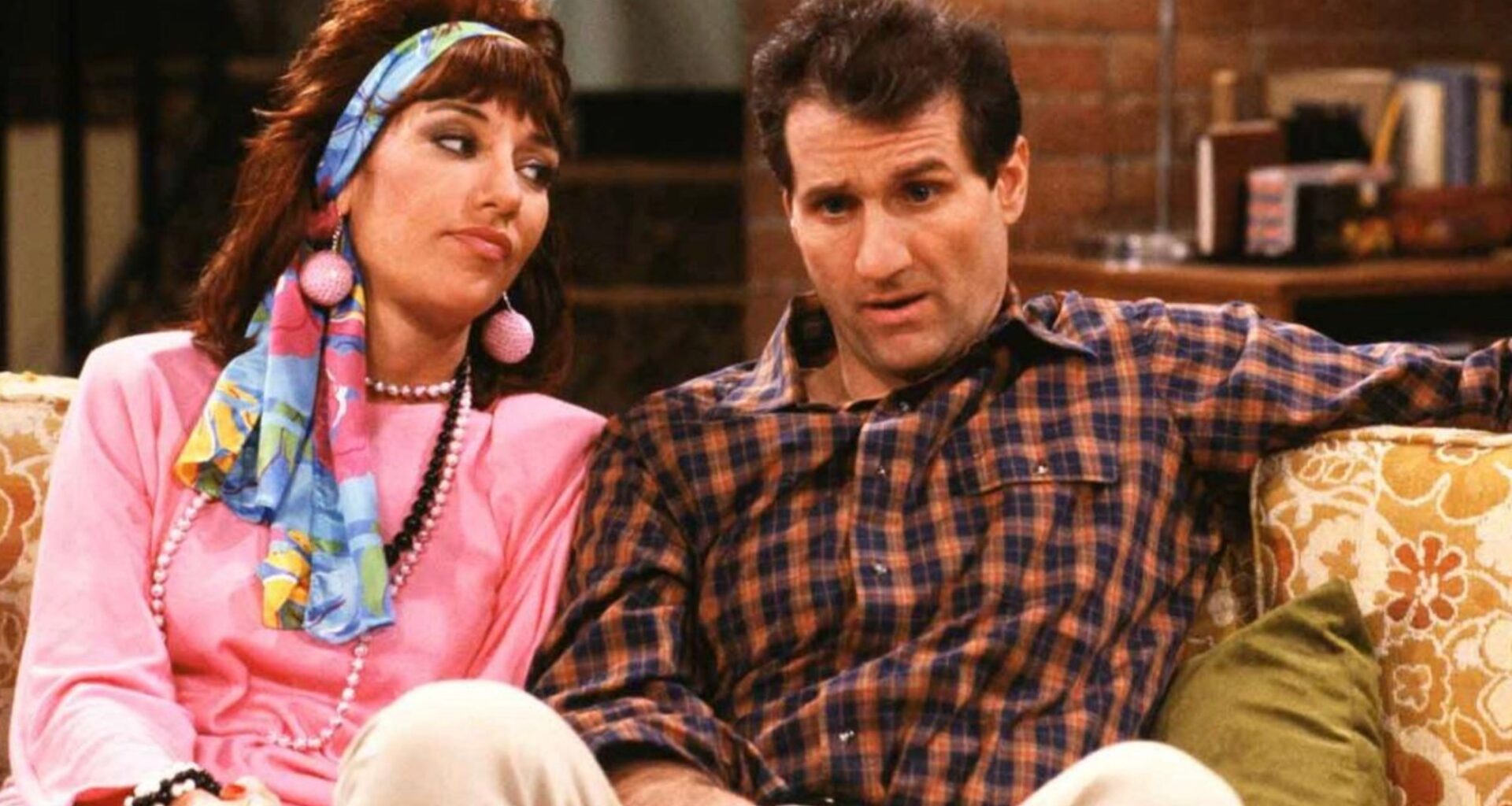 The Most Iconic Sitcom of the '80s Just Started Streaming Free (But There's a Catch)