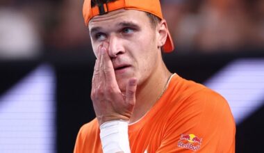 Mensik withdraws, sending Djokovic into AO 2026 quarterfinals