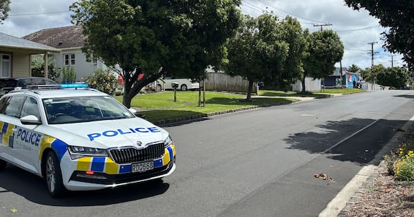 One critically injured in 'targeted' shooting on Auckland street