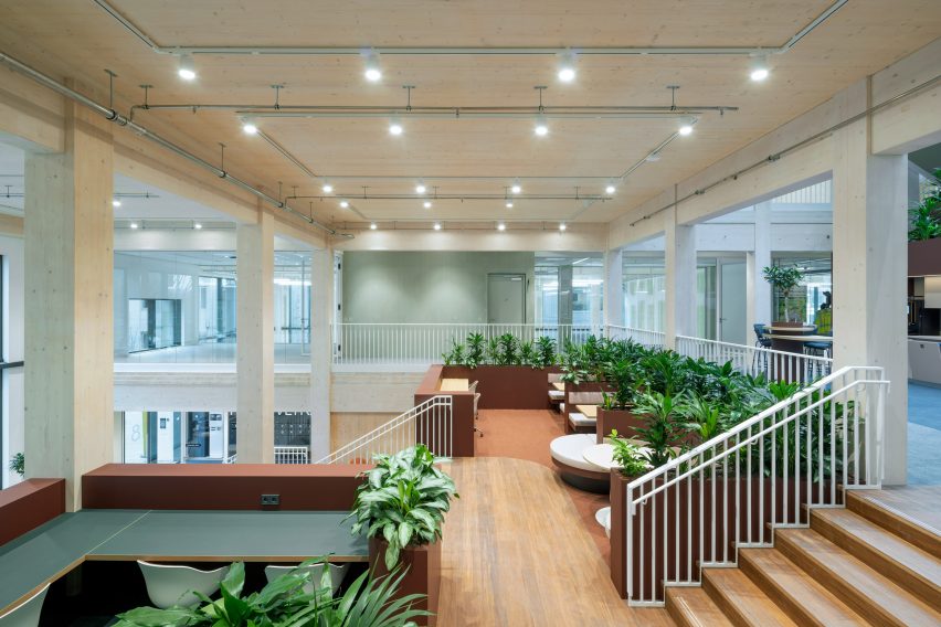 Interior of Plus Ultra III