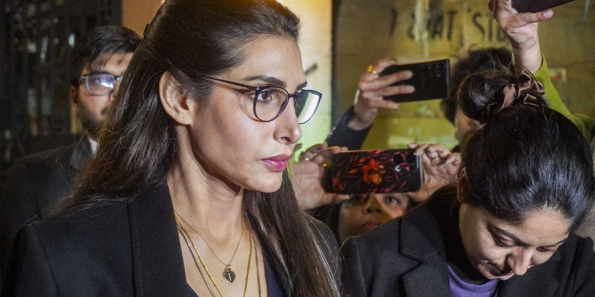 Sunjay Kapur’s mother alleges fraud over family trust