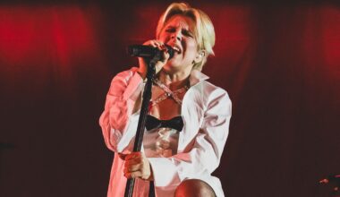 Zach Bryan, Bruno Mars, Robyn