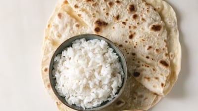 Akriti replaced these high-glycemic carbohydrates, such as roti and rice, with protein-rich alternatives, such as moong dal chila. (Freepik)
