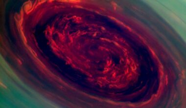 Polar Storms on Jupiter And Saturn Reveal Deep Atmospheric Differences : ScienceAlert