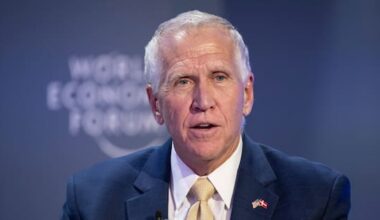 Republican calls growing for deeper investigation into Minneapolis shooting