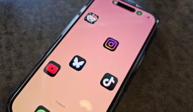 In 2025, quitting social media felt easier than ever