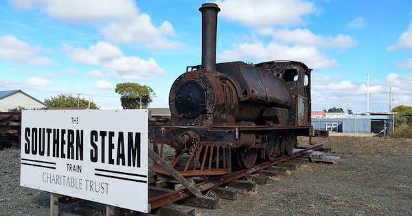 Train enthusiasts on mission to restore 19th century locomotive