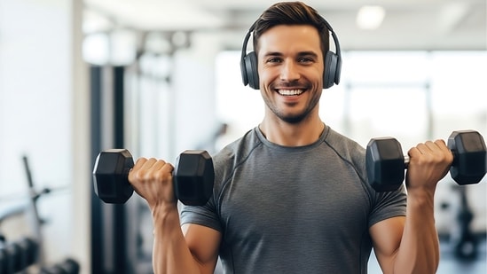 Start strong in 2026: Simple strength training tips that actually work. (Adobe Stock )