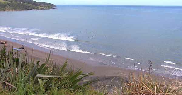 Raglan to host World Surfing League Championship Tour stop in May