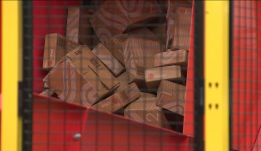 NZ Post defends retail location closures, union critical