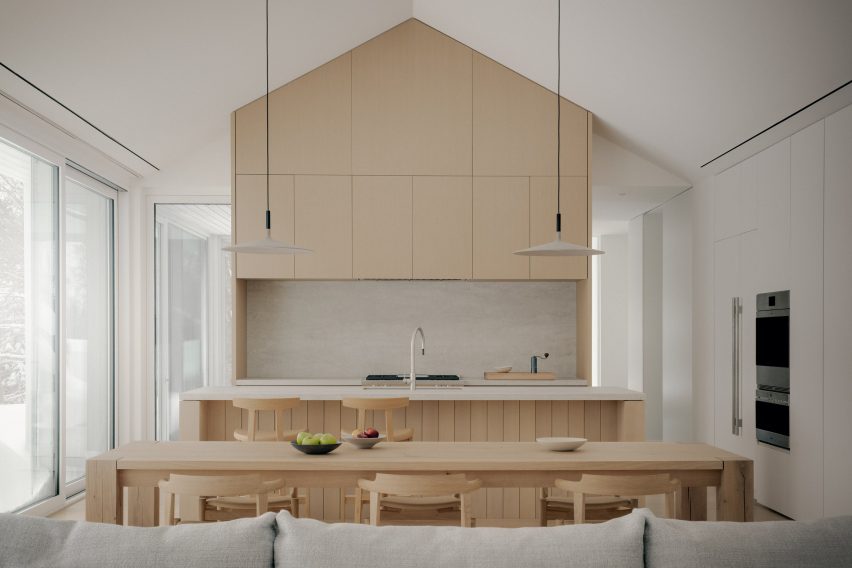 House in Mono, Ontario