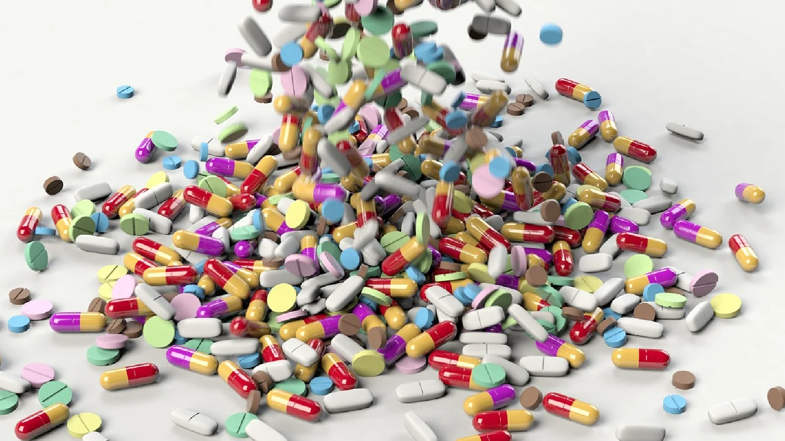 UAE Pharmacies Ripping Off Patients? Lawmakers Demand Answers on Sky-High Medicine Prices UAE Pharmacies Ripping Off Patients? Lawmakers Demand Answers on Sky-High Medicine Prices