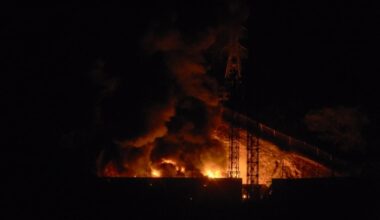 Former Defence Minister on how New Zealand should respond to US invasion of Venezuela