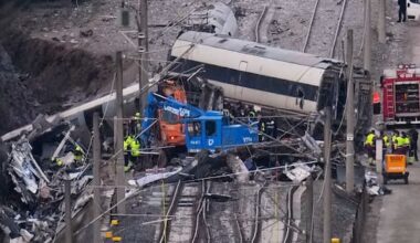 Second fatal train crash shocks Spain – death toll from first rises