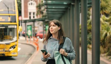Should you have to wave down a bus?