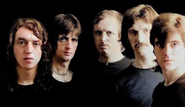 Horslips win RTÉ Choice Music Classic Album award for The Táin