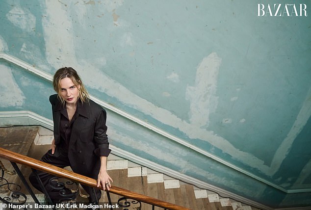 Next, the star switched things up slipping into a chic all-black ensemble, striking a sultry pose for the camera