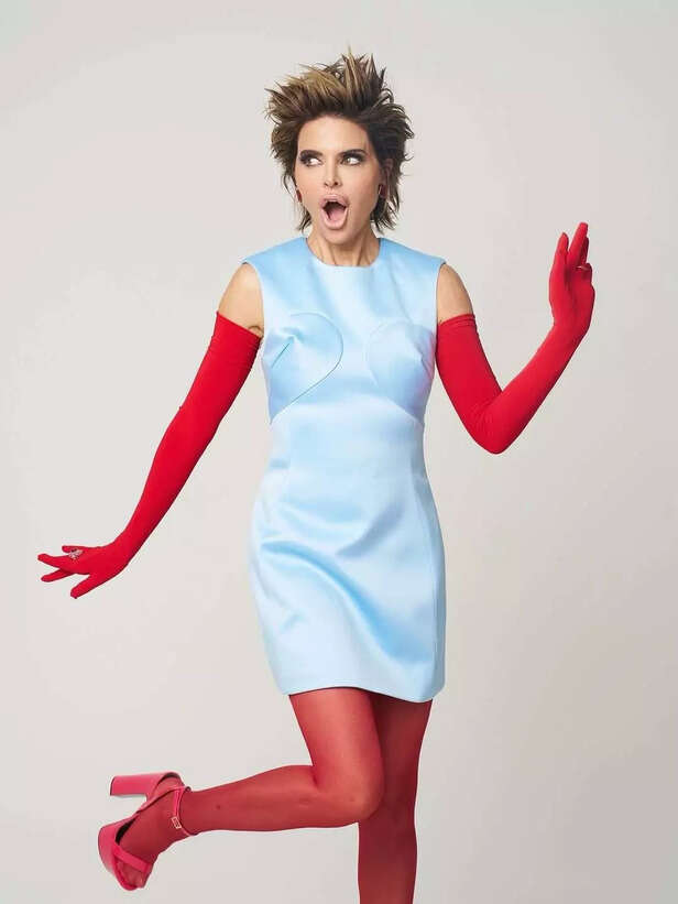 Instagram/lisarinna | Lisa Rinna compared The Real Housewives of Beverly Hills to the Titanic.