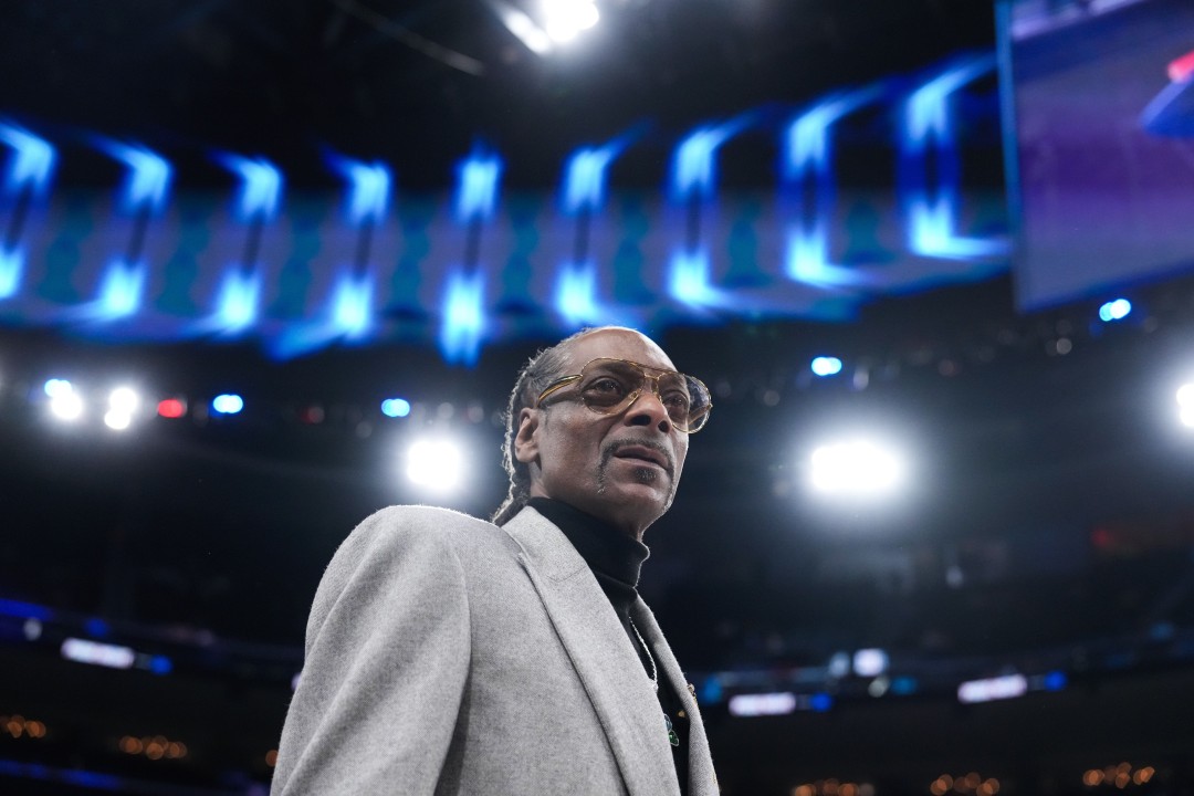 Snoop Dogg Mourns Death of 10-Month-Old Granddaughter
