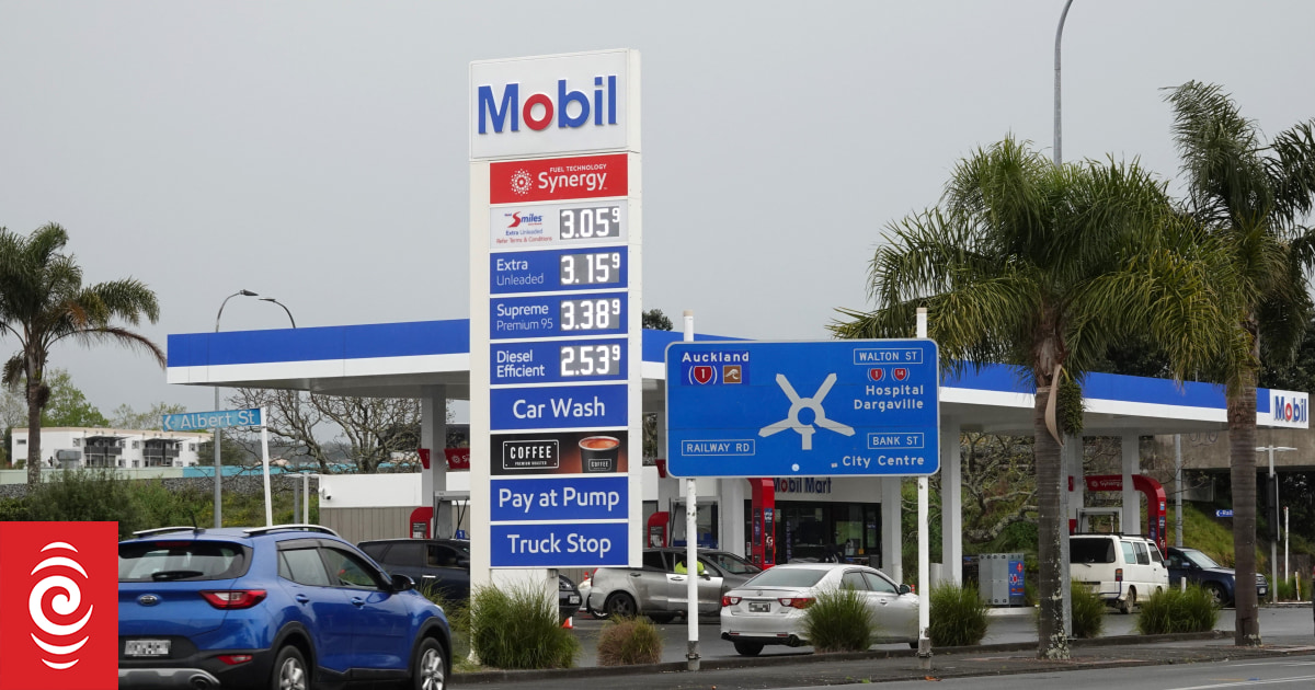 Judge slams Whangārei Mobil station over 'mind-blowing' POS failures in employee theft case