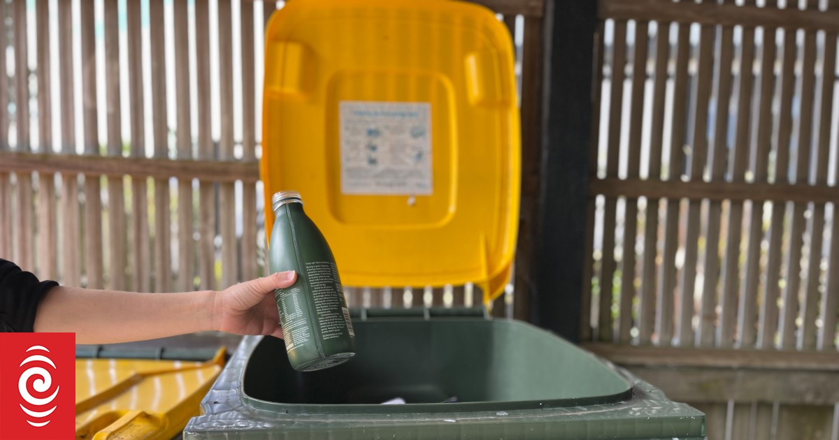 Auckland Council turns to AI to cut cost of residents' recycling errors