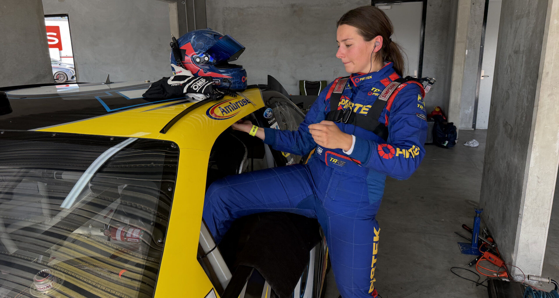 NASCAR news: Tabitha Ambrose cuts first NASCAR laps