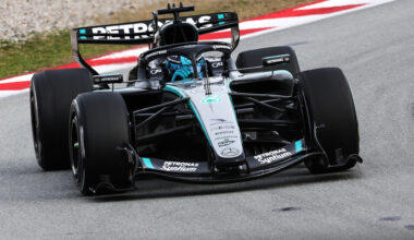 Mercedes' Toto Wolff delivers warning over early F1 testing form