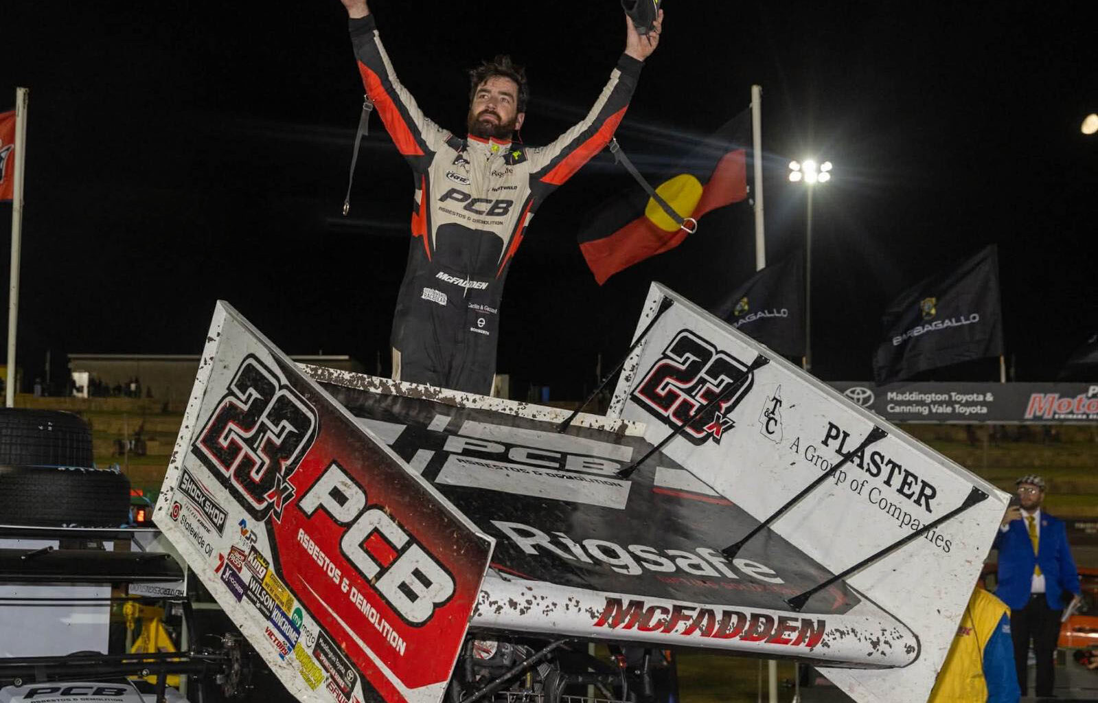 Speedway news: McFadden wins Mr Sprintcar opener, late failure for Kostecki