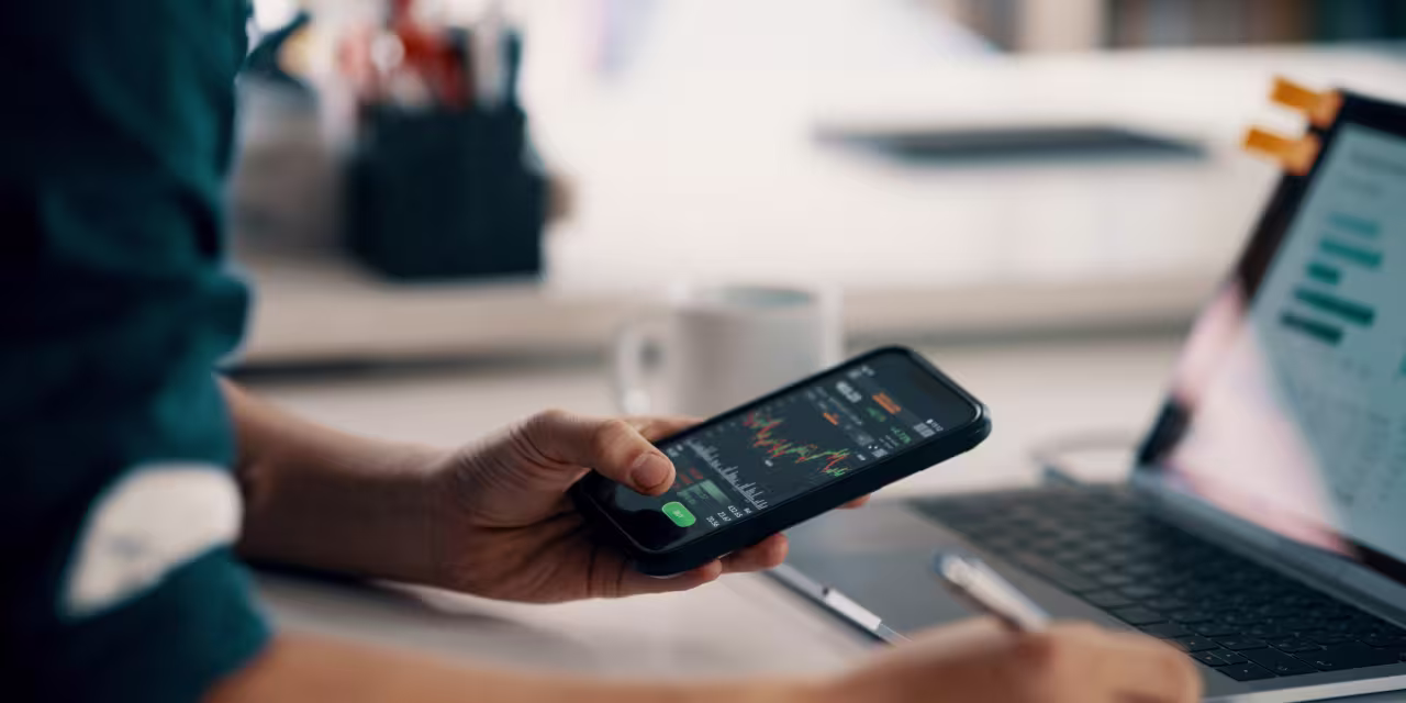 10 biggest mistakes investors are making now, according to financial pros