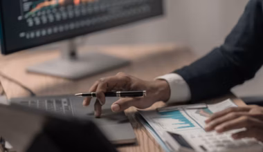 ‘The biggest waste of money.’ 6 financial pros tell us what investments you may want to kick to the curb