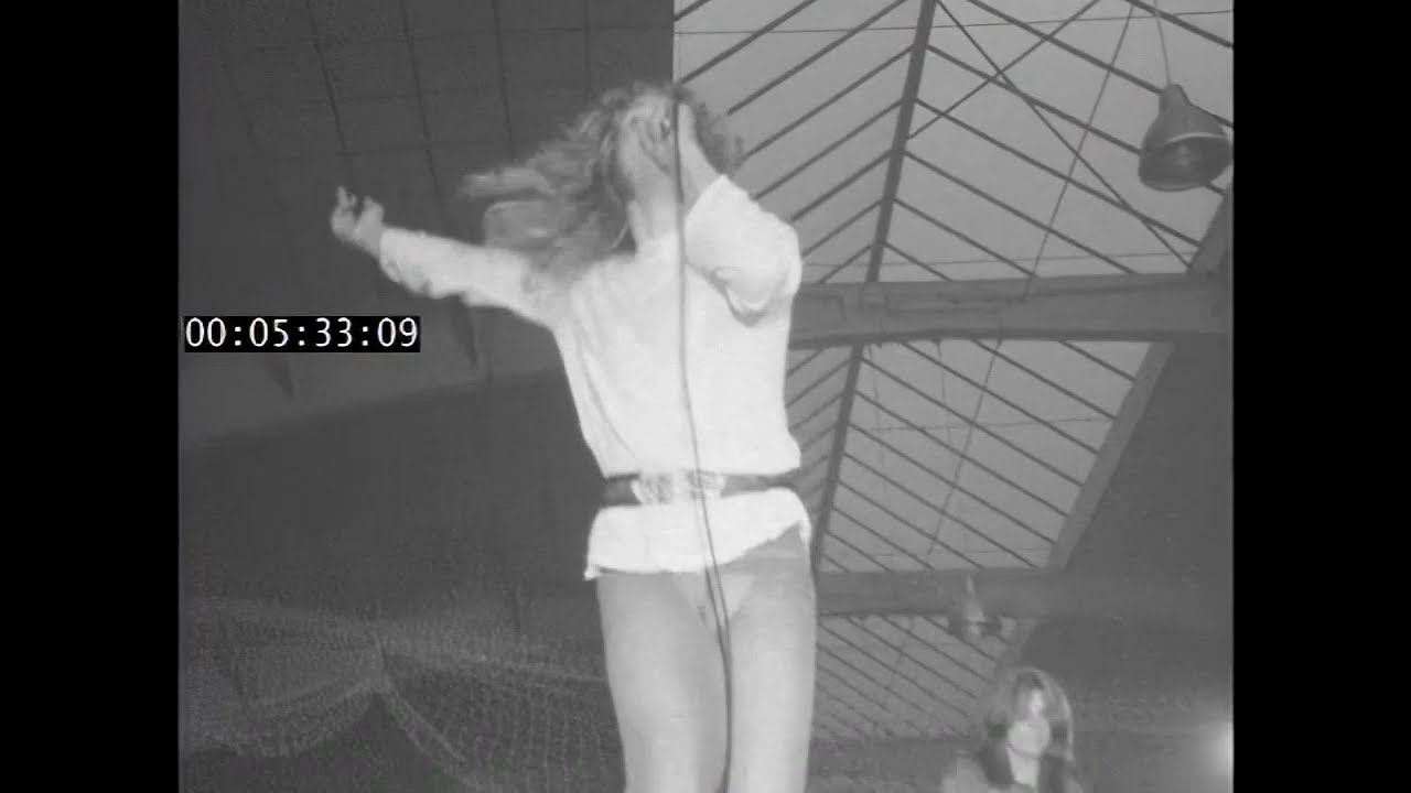 Led Zeppelin - Live in Amsterdam, NL (May 27th, 1972) - Complete 16mm Newsreel - YouTube